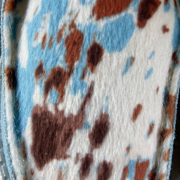 Gypsy Jazz “Mooma” Slip On Sneaker - Picture 4 of 4